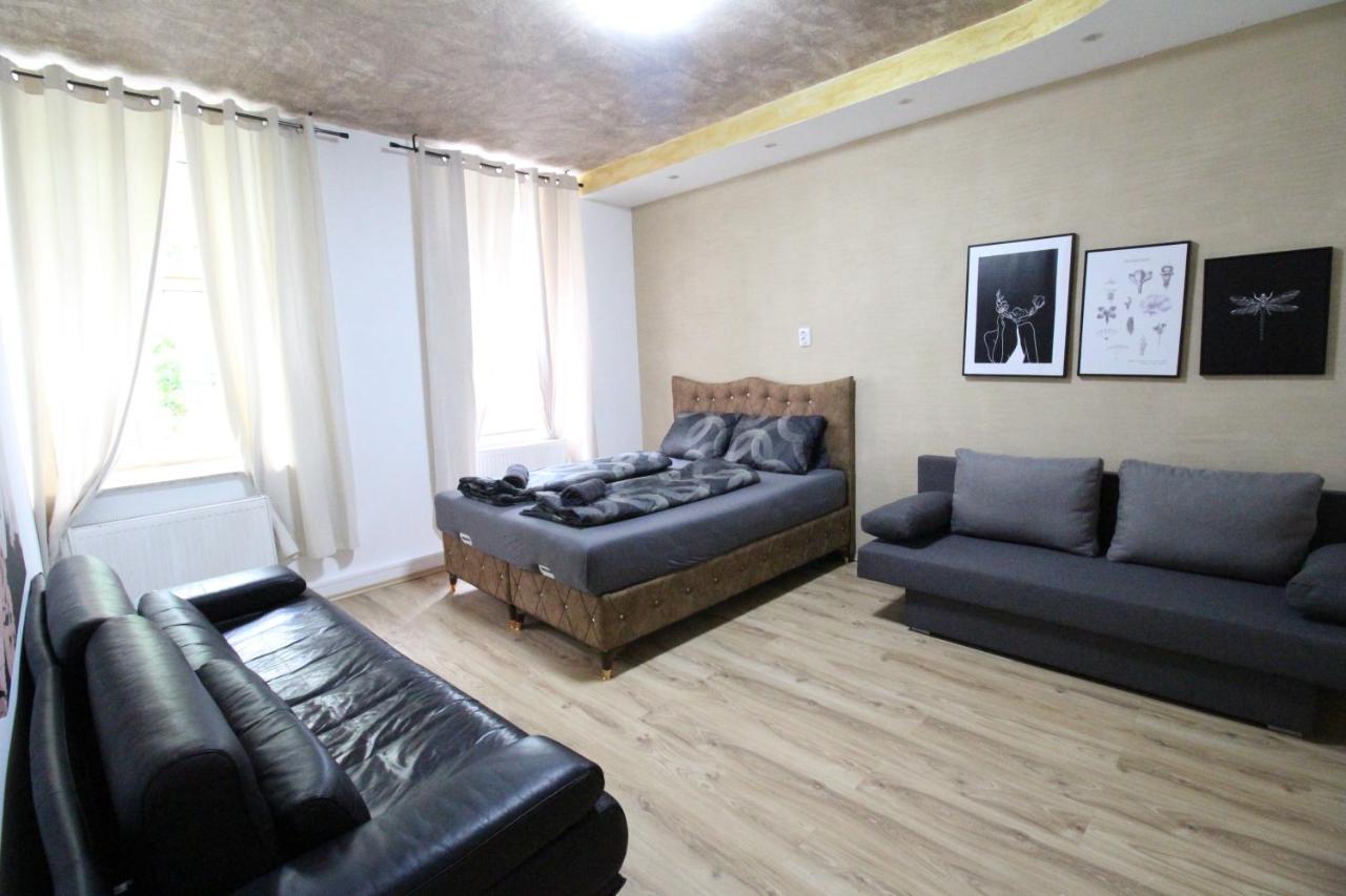 Private Quad Bedroom With Bathroom Rf3 Вена Экстерьер фото